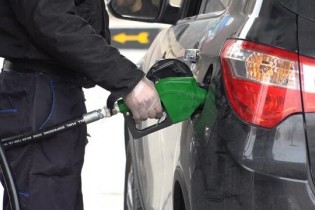سرنوشت سهمیه بنزین نوروزی چه می‌شود؟