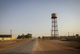 روستاهای زیادی در شهرستان شوش مشکل آب شرب دارند، مردم  روستای" بیت رسن" یک ماه است از مشکل بی آبی رنج می کشند.