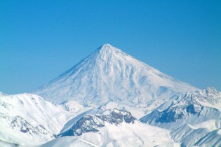 سازمان ثبت اسناد و املاک کشور: قله دماوند متعلق به سازمان جنگل‌ها، مراتع و آبخیزداری است