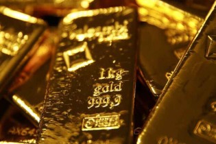 قیمت جهانی طلا با ابتلای ترامپ به کرونا بالای ۱۹۰۰دلار باقی ماند