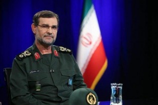 نیروهای دریایی ایران مدعیان ابرقدرتی در دریا را به استیصال کشاند