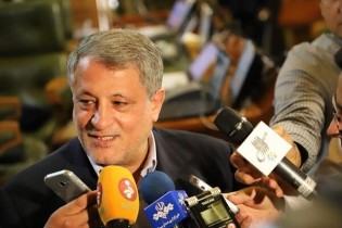 شهردار تهران باید از فردا مصوبه خرید ۵ هزار اتوبوس را اجرا کند