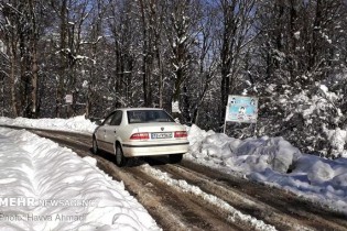 سفر به استانهای نوار شمالی و غرب ممنوع/ توصیه‌ به رانندگان