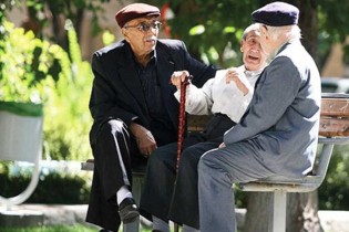 از پیر شدن جمعیت تهران تا پیشنهاد تسهیلات ۵۰۰تومانی برای سالمندان