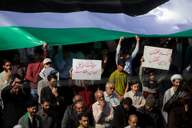 اجتماع مردم مشهد در محکومیت جنایات رژیم صهیونیستی در حرم مطهر رضوی