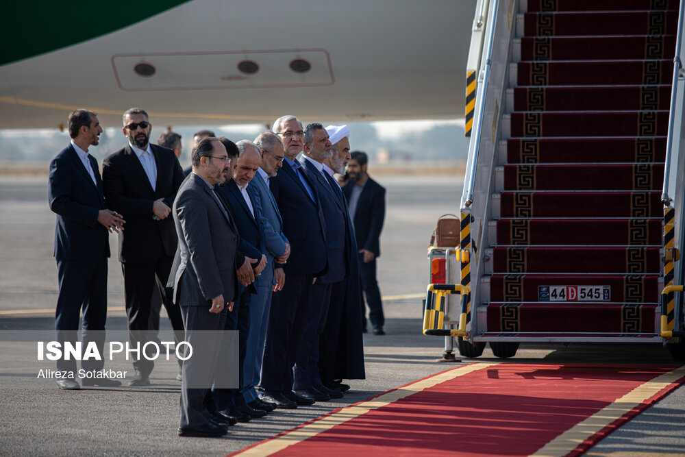 مراسم بدرقه رئیس جمهور پیش از سفر به عربستان