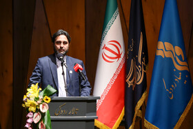 عباس محمدیان،مدیرکل تبلیغات و اطلاع رسانی وزارت ارشاد درجشنواره قند پارسی