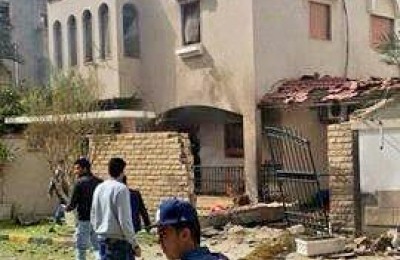 وقوع انفجار در مقابل منزل سفیر ایران در لیبی+عکس