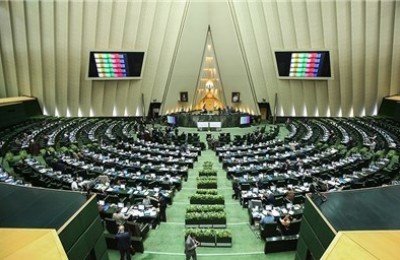 کلیات طرح اصلاح قانون مبارزه با قاچاق کالا و ارز تصویب شد