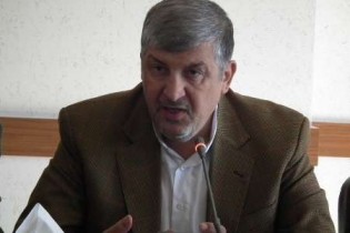 حقیقت پور از برنامه "فیتیله" شکایت کرد
