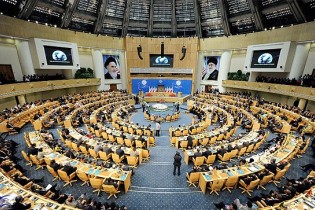 اجلاس سران میزبان سران 9 کشور صادرکننده نفت