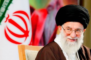 بنیانهای یک تعامل صحیح و شرافتمندانه را با جهان اسلام پی‌ریزی کنید