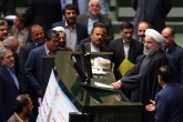 تصاویر/حضور رییس جمهور در مجلس به منظور تقدیم بودجه 95  <img src="/images/picture_icon.gif" width="16" height="13" border="0" align="top">