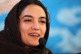 عکس/میترا حجار مشکل کوتاهی قدش را حل کرد عکس/میترا حجار مشکل کوتاهی قدش را حل کرد