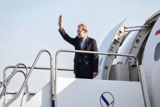 علی لاریجانی عازم کربلا شد