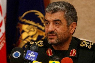 هشدار فرمانده کل سپاه به برخی مسئولان