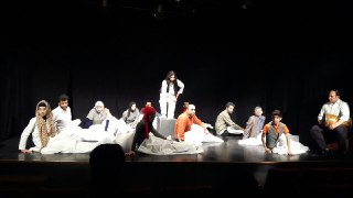 "سمفونی کمک" ماجرای آدم هایی ست که دیوانه انگاشته می شوند