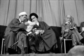 هاشمی رفسنجانی یکی از نظرات امام را اشتباه می داند