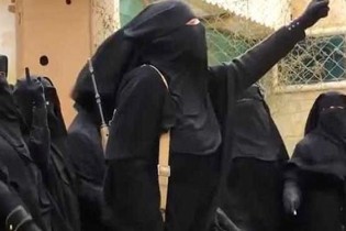 250 زن عراقی به چه دلیل اعدام شدند؟