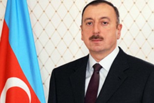 الهام علی‌اف به مقام ایرانی نشان دوستی داد