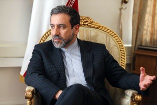 عراقچی: مگر قرار بود پس از برجام با آمریکا دوست شویم که برخی بلوا به پا کرده اند