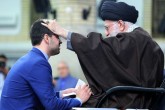 تصاویر/دیدار فرهنگیان و دانشجویان با رهبری  <img src="/images/picture_icon.gif" width="16" height="13" border="0" align="top">