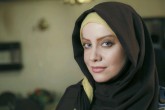 هنرمندان عزیز غیبت نکنید و آتیش بیار معرکه نباشید