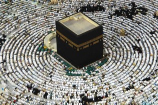 عربستان غبارروبی کعبه را لغو کرد
