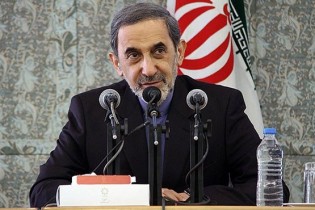 سفر ولایتی به دمشق/ عیادت از مجروحین جنگی