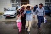 تصاویر/بازدیدکنندگان نمایشگاه در زیر باران  <img src="/images/picture_icon.gif" width="16" height="13" border="0" align="top">