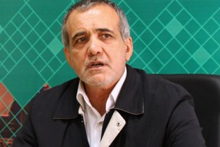 پزشکیان:عارف و لاریجانی هردو شانس ریاست را دارند