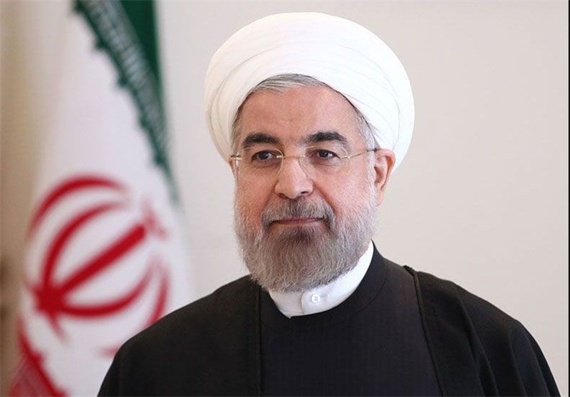 رقیب روحانی چه کسی است؛ احمدی نژاد یا لاریجانی؟