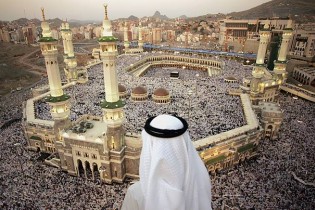 آل سعود زمین مکه را می‌فروشد!