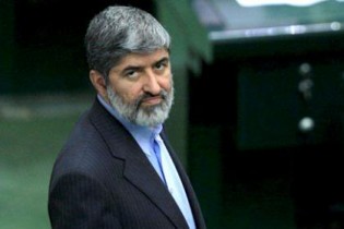 علی مطهری بلندگوی فاطمه حسینی را قطع کرد