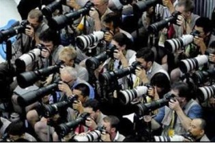 چند خبرنگار خارجی از کشورهای دیگر تیرماه به ایران آمدند
