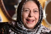 من بازیگر حرفه ای هستم و نقش های مختلف به من پیشنهاد می شود من بازیگر حرفه ای هستم و نقش های مختلف به من پیشنهاد می شود