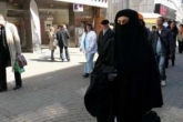 ضرب و شتم یک زن محجبه در برلین