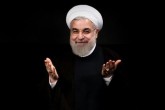 کیهان: آقای روحانی، بازگرداندن عزت و غرور ملی ایرانی ها این نبود