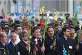 حرم مطهر امام رضا(ع) گلباران شد  <img src="/images/picture_icon.gif" width="16" height="13" border="0" align="top">
