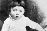 عکس دوران کودکی آدولف هیتلر رهبر آلمان نازی