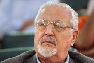 ابراهیم یزدی پس از هشت سال از ایران خارج شد