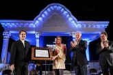 تصاویر/ یونسکو از شهرام ناظری تقدیر کرد  <img src="/images/picture_icon.gif" width="16" height="13" border="0" align="top">