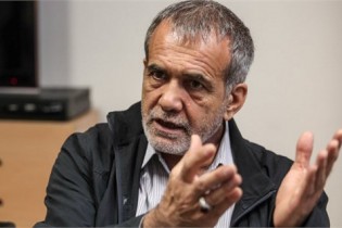 پزشکیان: بخاطر پول تقوا را فراموش می‌کنند