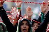 عزاداری عاشقان امام حسین(ع) از سراسر جهان  <img src="/images/picture_icon.gif" width="16" height="13" border="0" align="top">