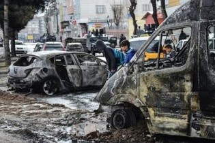 بمب گذاری دیاربکر توسط شبه نظامیان کرد انجام گرفت
