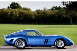 گران‌ترین خودروی جهان به فروش رسید