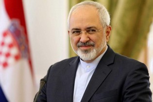 ظریف با ایرانیان مقیم ژاپن دیدار کرد