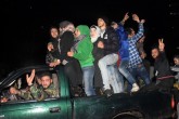 تصاویر/ شادی مردم حلب در خیابانهای این شهر  <img src="/images/picture_icon.gif" width="16" height="13" border="0" align="top">