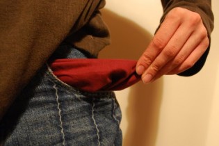 عادت های بدی که پول هایتان را هدر می دهد