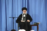تصاویر/ جشنی با آدم برفی ها، رونمایی از آلبوم محمدرضا فروتن، جشن تصویر سال و...